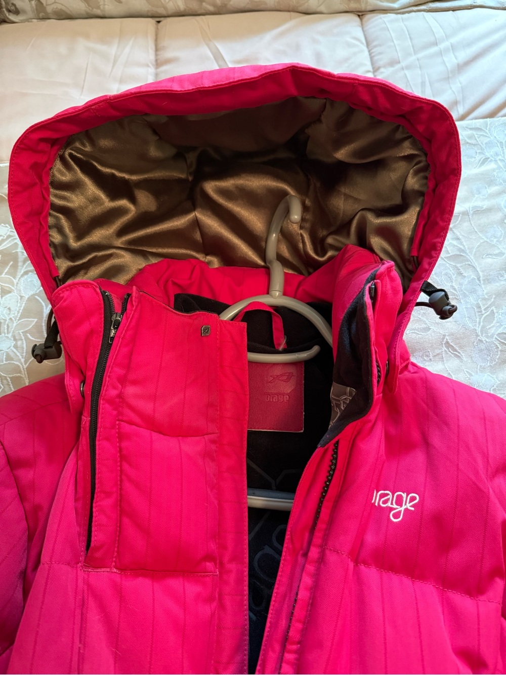 ORAGE snowboarding coat - Picture 13 of 14
